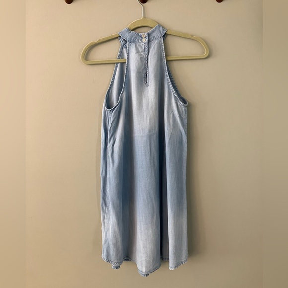 Cloth & Stone Chambray Halter Swing Mini Dress - Picture 4 of 5